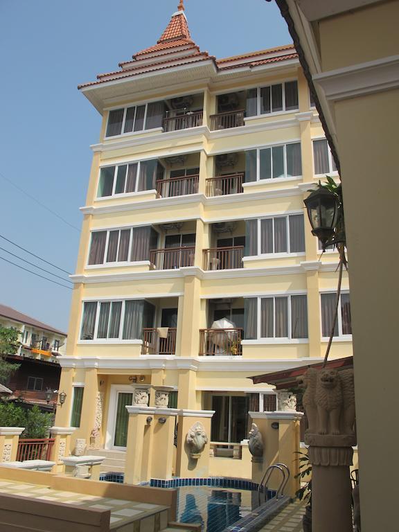 Chivapuri Residence Bangsaen Чонбури Екстериор снимка
