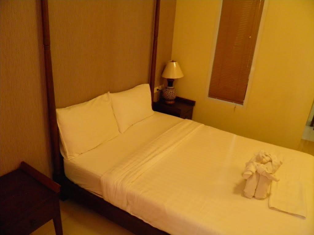 Chivapuri Residence Bangsaen Чонбури Екстериор снимка