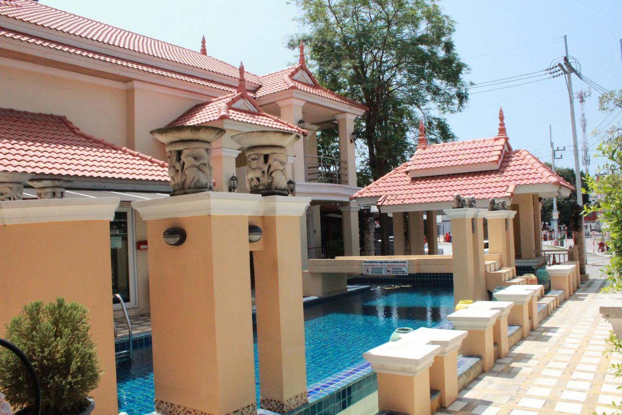 Chivapuri Residence Bangsaen Чонбури Екстериор снимка