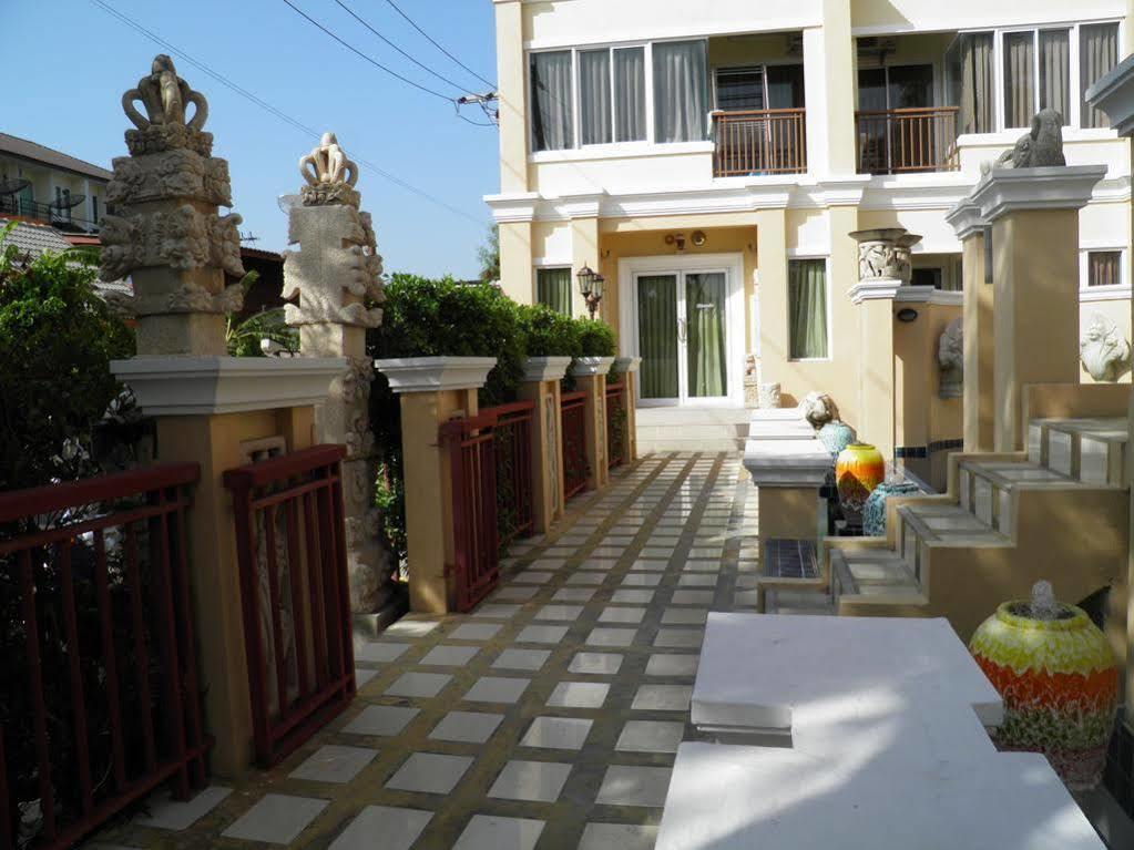 Chivapuri Residence Bangsaen Чонбури Екстериор снимка
