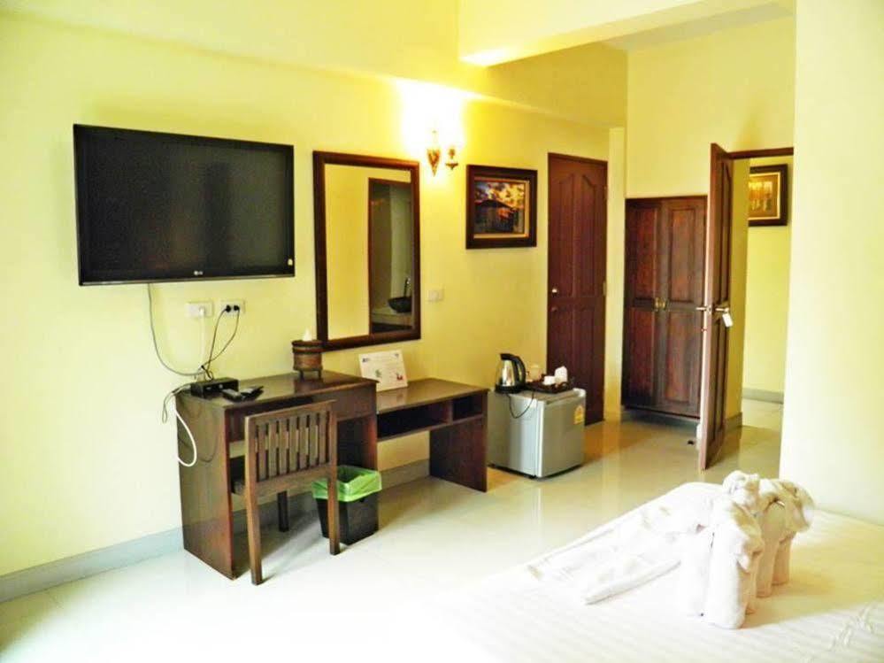 Chivapuri Residence Bangsaen Чонбури Екстериор снимка